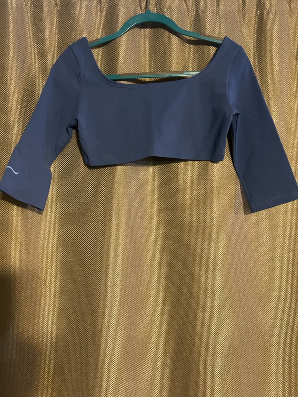 Women's Navy Blue Scoop Neck Crop Top